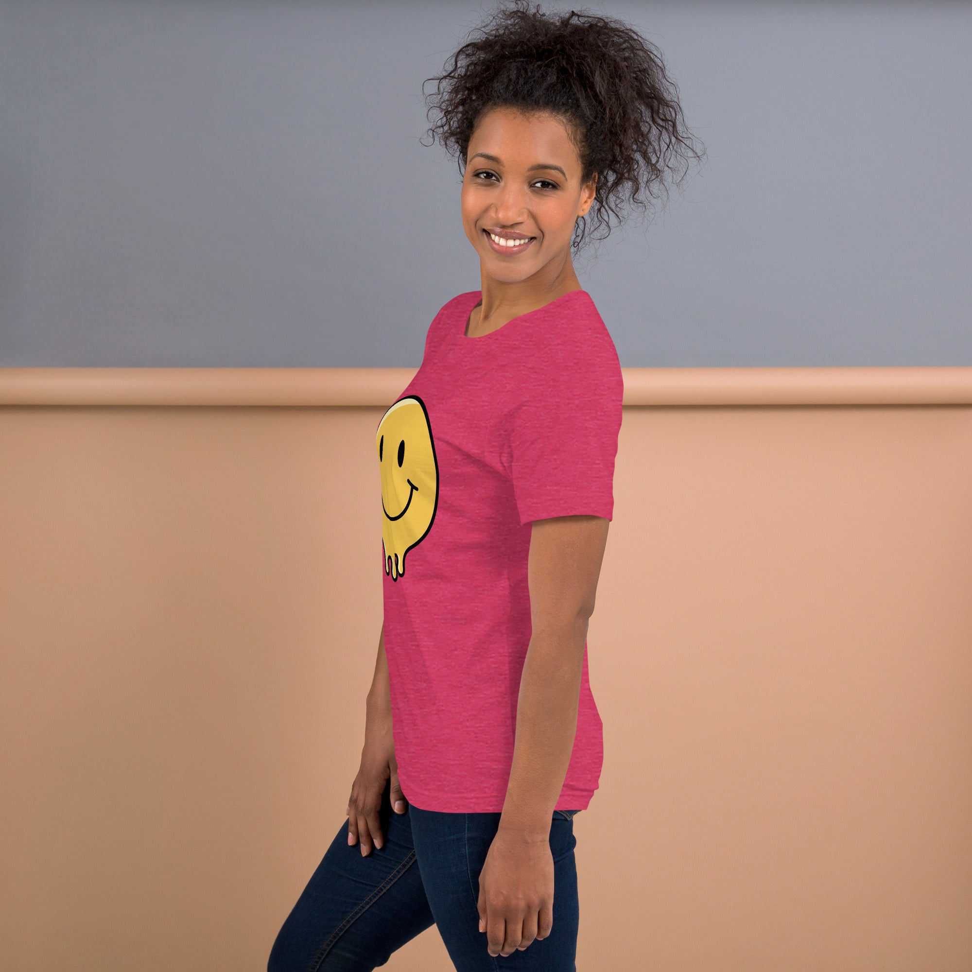 Smiley Face Unisex t-shirt